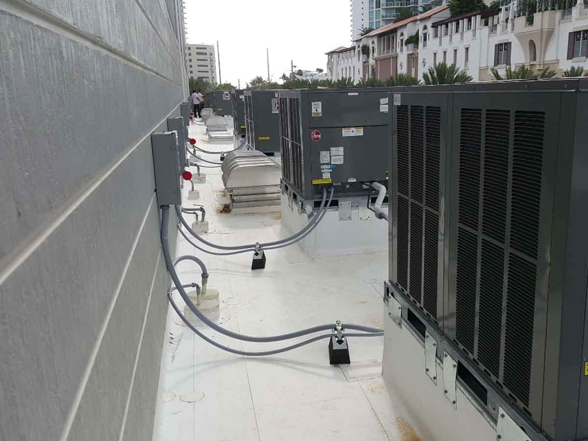 Commercial walk-in cooler refrigeration system serviced by AIR SYSTEMS A/C